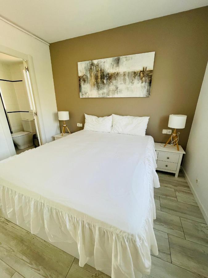 Апартаменты La Marina2 Seaview With Amazing Terrace Сиджес Экстерьер фото