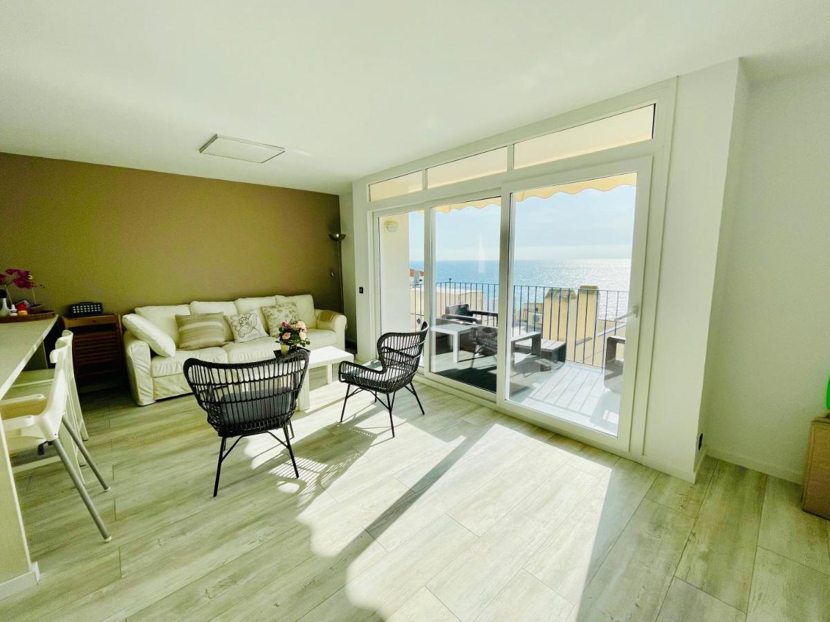 Апартаменты La Marina2 Seaview With Amazing Terrace Сиджес Экстерьер фото